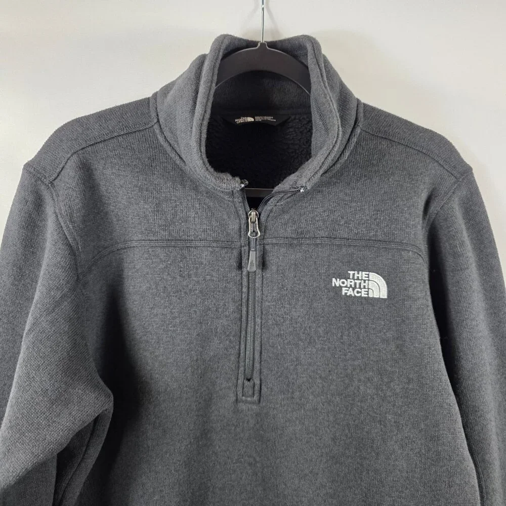 Men's North Face Black Fleece Jacket Size Medium Zip Front White Logo